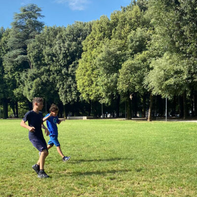 Calcio nel parco